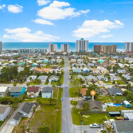 Waterscape At 3900 Quarts St By Nautical Properties